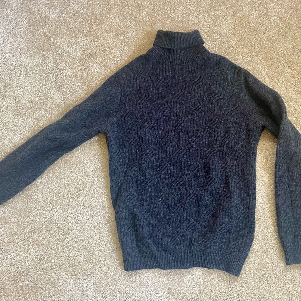 New without tag Massimo Dutti Charcoal Turtleneck Sweater (M)